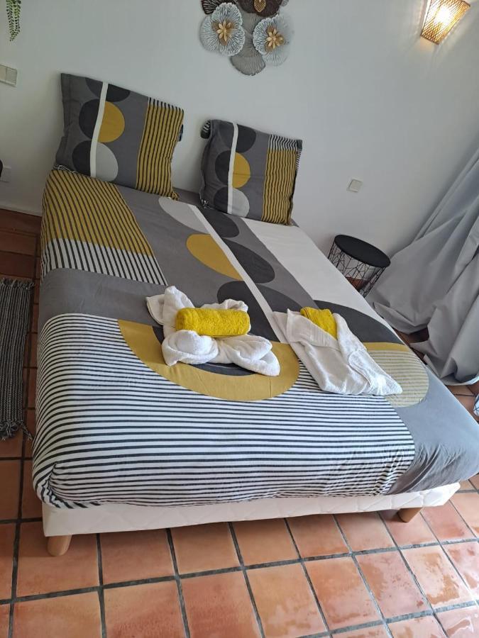 Studio Le Pipiri Piscine Vue Mer Residence Securisee Ла Трините Екстериор снимка